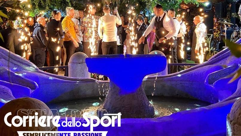 Smalling, festa da re per i 30 anni: cibo vegano da Londra e una finta Barcaccia