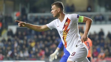 Basaksheir-Roma 0-3: Pellegrini show. In gol Veretout, Kluivert e Dzeko