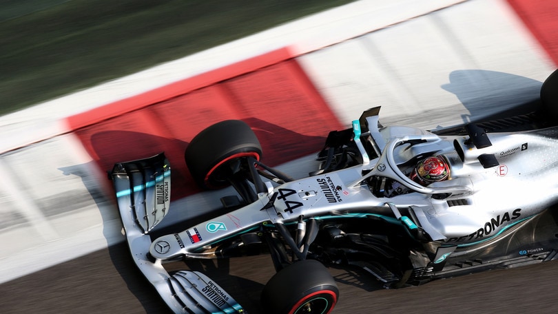 Gp Abu Dhabi, Hamilton: "Felice di chiudere l'anno con una pole"