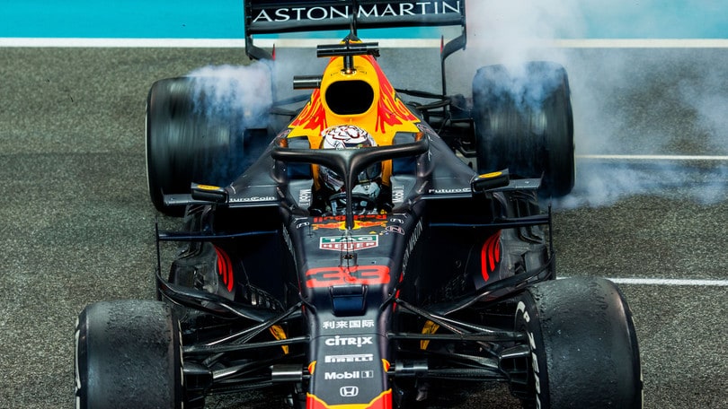 Gp Abu Dhabi, Verstappen: "Stagione positiva con terzo posto piloti"
