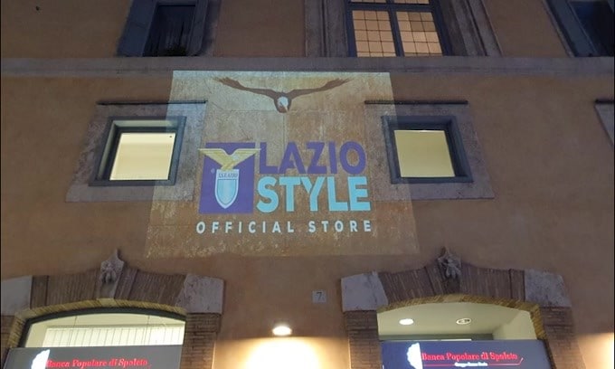 Lazio, che attesa per l'apertura dello store