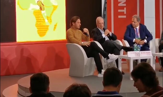 Totti: "25 anni con la maglia della Roma la vittoria più bella"