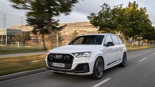 Audi Q7 ibrida plug-in: le immagini