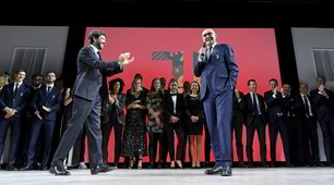 Juve, aria di festa: Agnelli brinda con la squadra