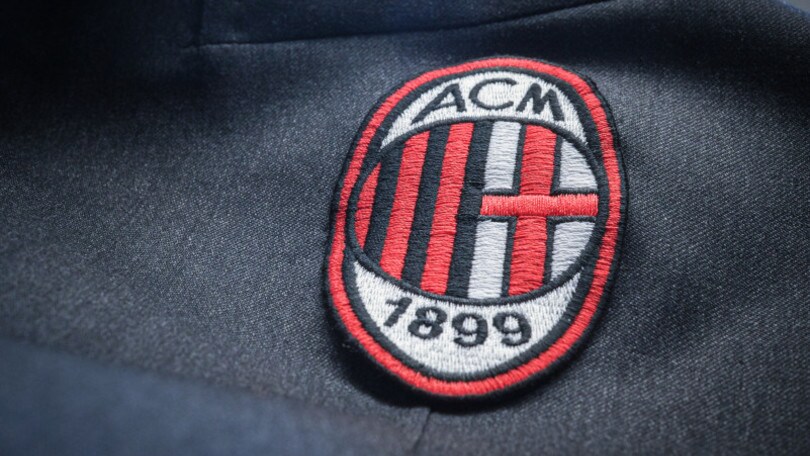 Il Milan compie 120 anni. La maglia Puma e le collezioni speciali per celebrare l'evento