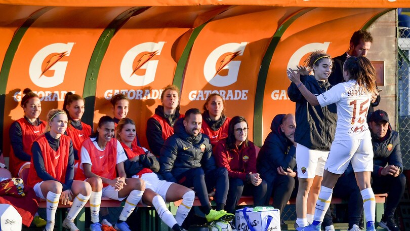 Terzo posto e quarti di Coppa Italia, Bavagnoli: "Soddisfatta della mia Roma""