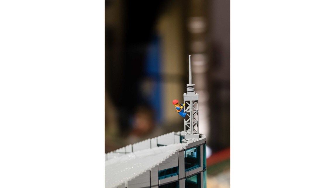 Dal 24 dicembre 2019 al 19 aprile 2020, a Palazzo Bonaparte arriva un'esposizione di mattoncini che riproducono i grandi scenari della storia 