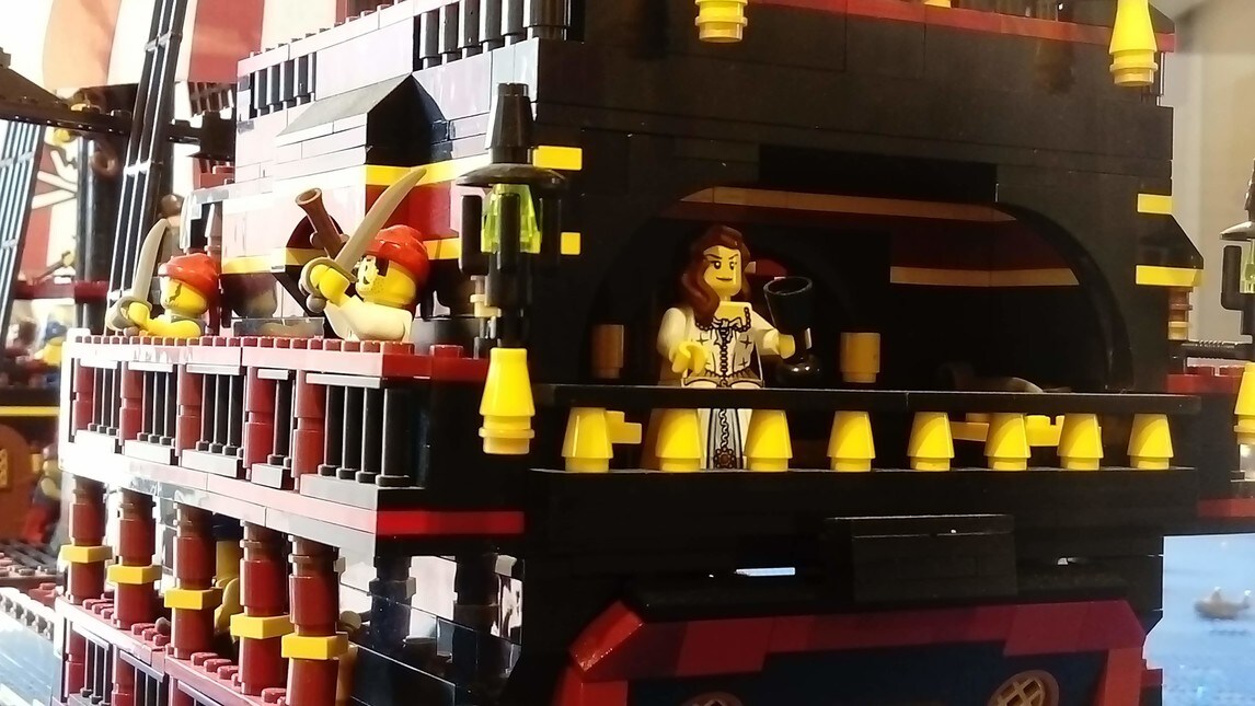 Dal 24 dicembre 2019 al 19 aprile 2020, a Palazzo Bonaparte arriva un'esposizione di mattoncini che riproducono i grandi scenari della storia 