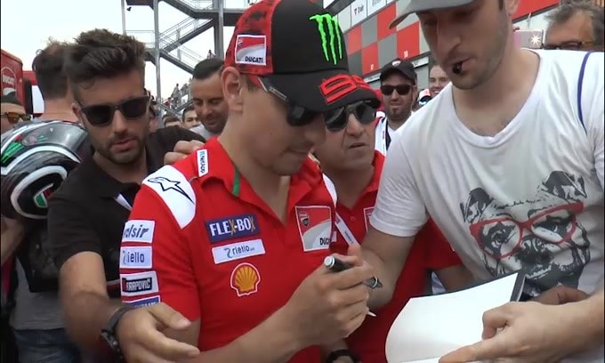 Motogp, Lorenzo vuole tornare nel paddock