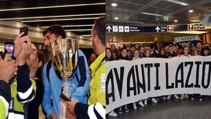 Lazio, la Supercoppa è a casa: festa anche a Fiumicino