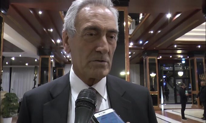 Gravina: "I razzisti sono perdenti nati"