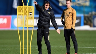 Eriksen a colloquio con Conte: l'Inter sogna in grande