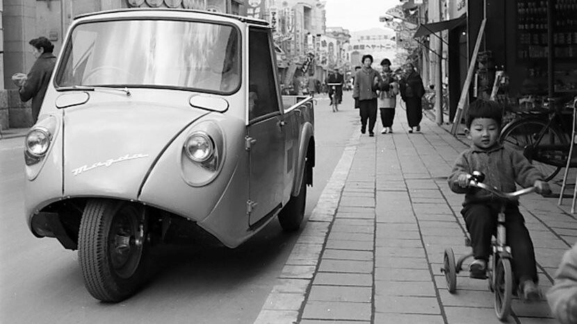 Mazda 100 anni: immagini lunghe un secolo VIDEO