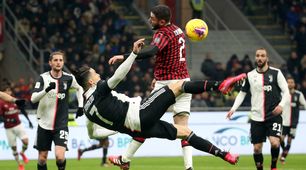 Milan-Juve, l'intervento di Calabria su Ronaldo
