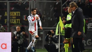 Sanabria, gol da fenomeno: il Bologna crolla in 9 col Genoa