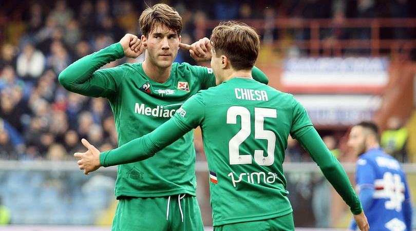 Rigori, espulsioni, show di Chiesa e Vlahovic: che cinquina della Fiorentina!