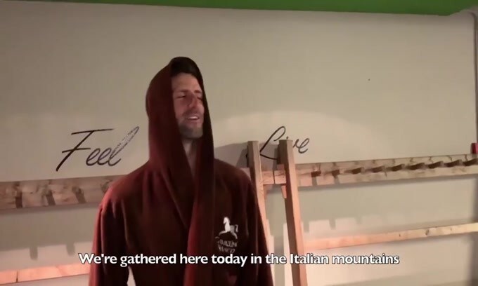 Tennis, bagno nel ruscello gelato per Djokovic