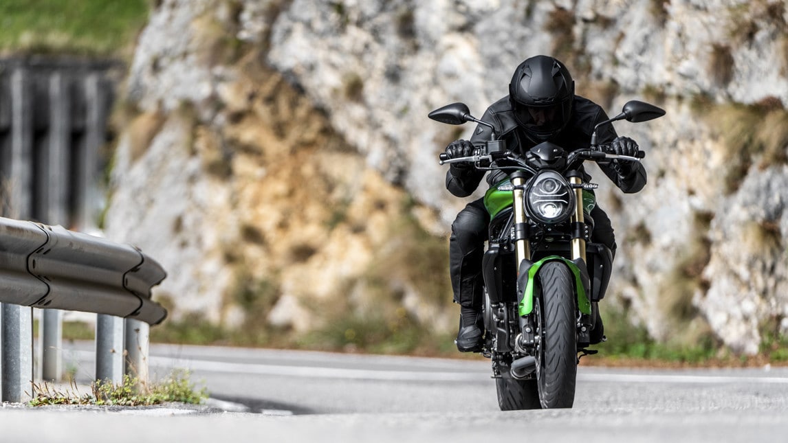 Benelli 752S: le immagini della naked