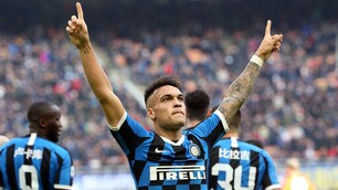 Lautaro, il Barcellona offre all'Inter una lista di cinque giocatori