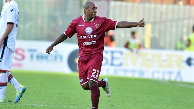 Catania, colpo Reginaldo: l'attaccante arriva dalla Reggina
