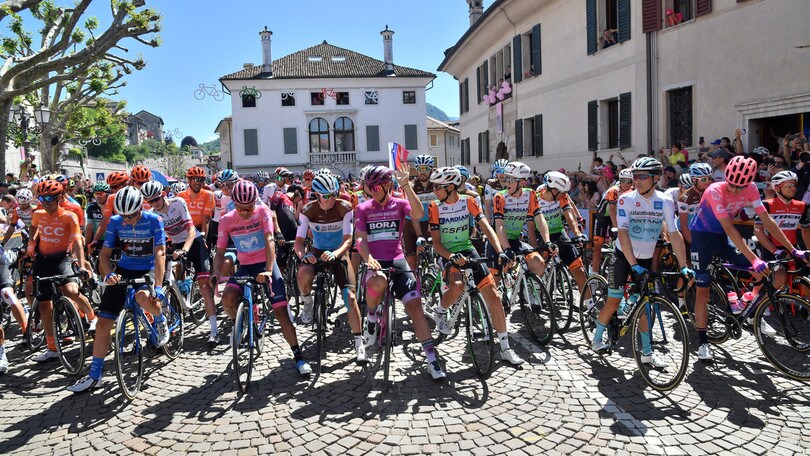 Giro d'Italia, via il 3 ottobre: partenza Budapest in dubbio