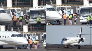 Juve, Ronaldo torna a Torino: le FOTO del volo