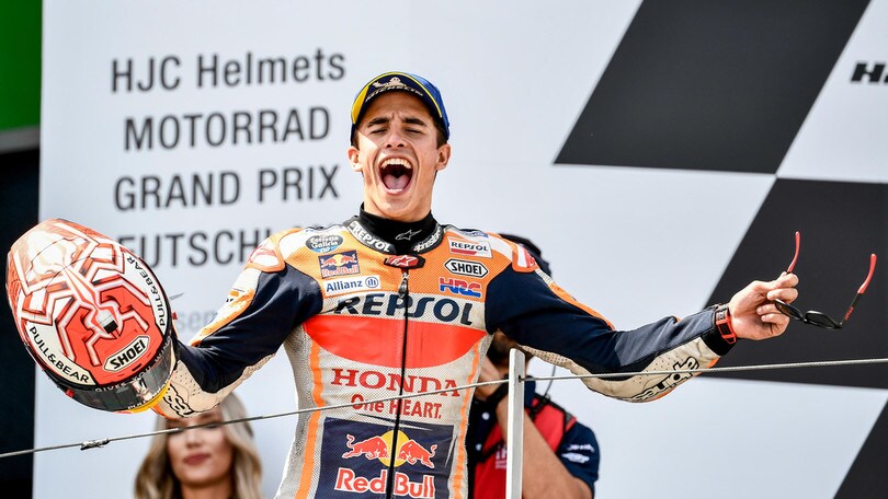 MotoGp, buone notizie per la Honda: la spalla di Marc Marquez è guarita