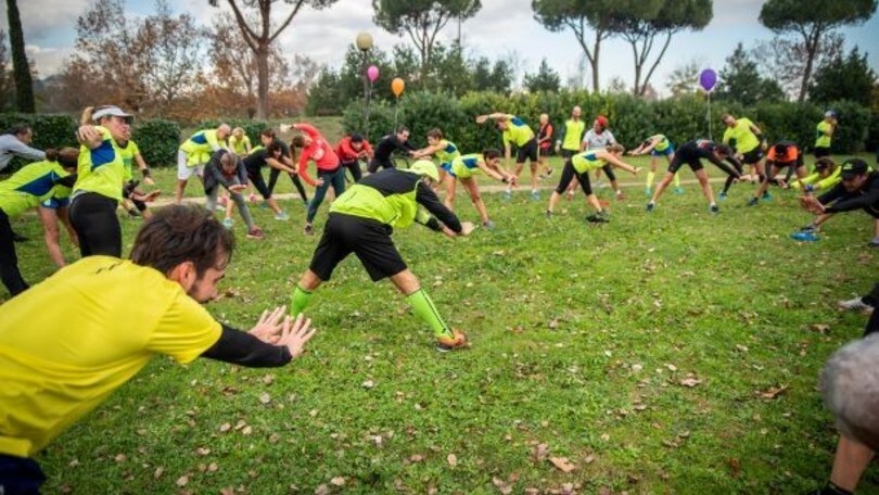 Come fare stretching, prima e dopo l'allenamento: statico o dinamico?