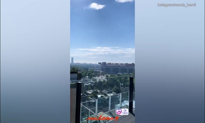 Icardi e Wanda Nara nella nuova casa di Milano: che vista!