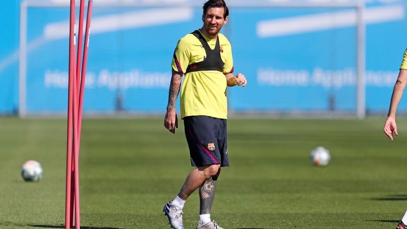 Barcellona, Messi: scaduta l'opzione per svincolarsi a giugno