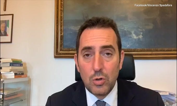 Spadafora: "Non fate l'esempio della Serie A che ha ripreso..."