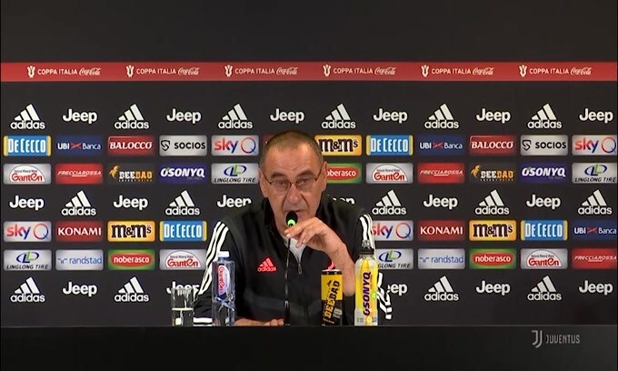 Sarri: "Mi girano i co******i quando dicono che non ho vinto nulla"