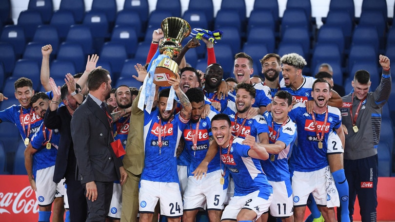 Napoli in trionfo, i ragazzi di Gattuso alzano la Coppa Italia