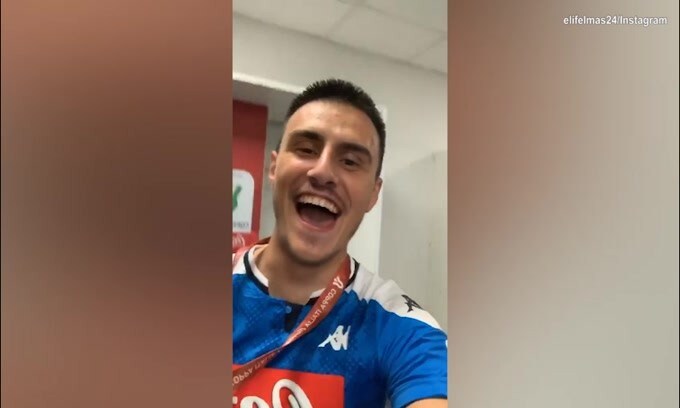 Napoli, Elmas e Mertens festeggiano la Coppa Italia