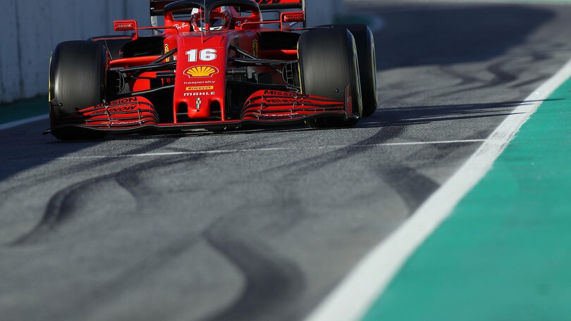 F1 Ferrari, in Austria con la scritta #ForzaAlex