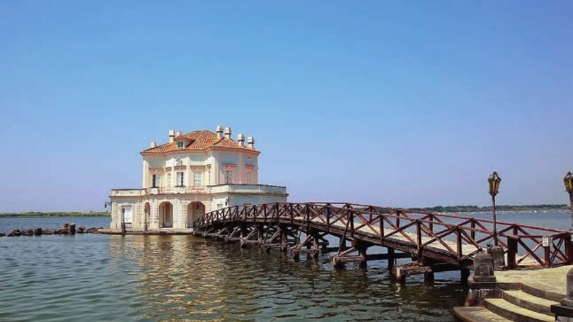 Tutto lo splendore della Reggia di Caserta e la Casina Vanvitelliana