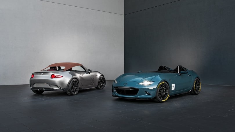 Mazda concept car: officine del futuro