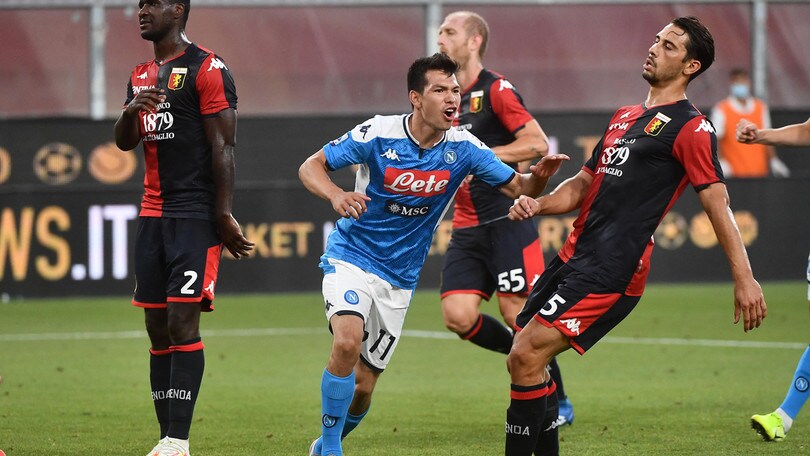 Napoli, Lozano spacca le partite: entra e segna nel 2-1 al Genoa
