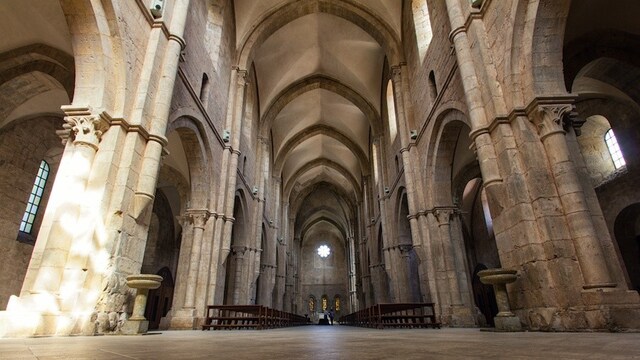 Carcassonne - L'Abbazia E Il Sindaco (Espansione Gioco Da Tavolo) | Nuove Piastrelle E Segnalini In Legno | Da 2 A 6 Giocatori, 7+ Anni