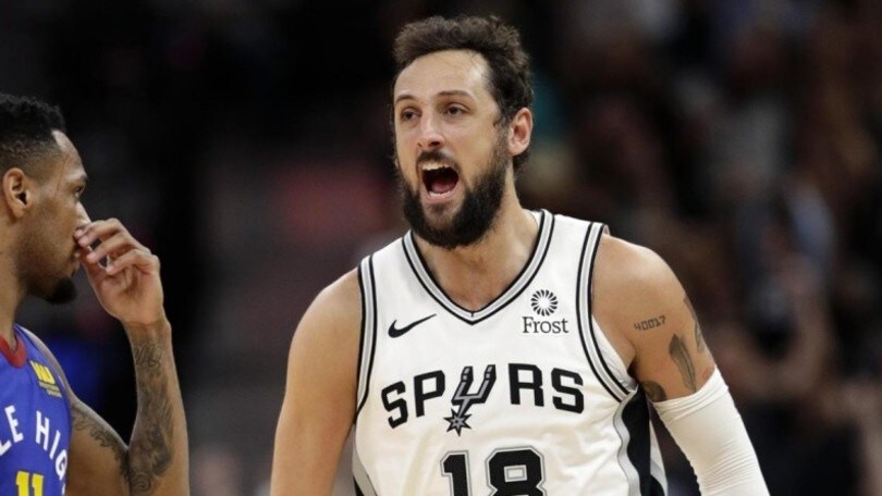 Nba, vincono gli Spurs di Belinelli. Houston all'overtime