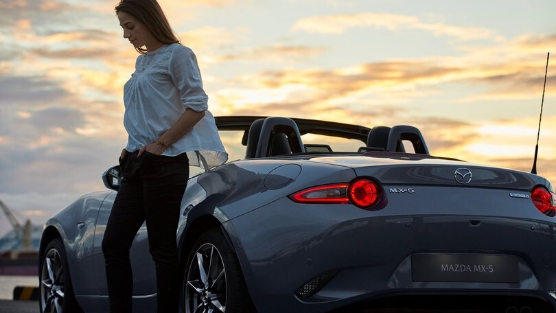 Mazda MX-5 Polymetal 1.5 2020, roadster allo stato puro