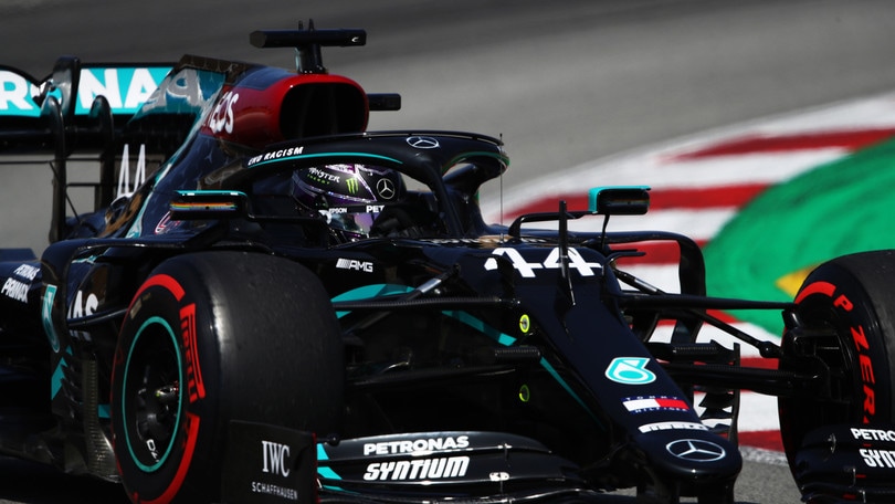 Gp Spagna: Leclerc sesto nelle terze libere, Hamilton domina