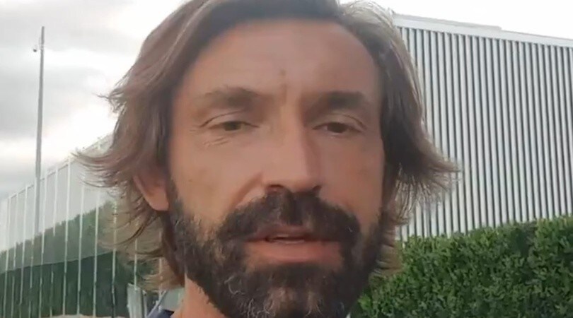 Pirlo: "Primo giorno alla Juve alla grande, un abbraccio"