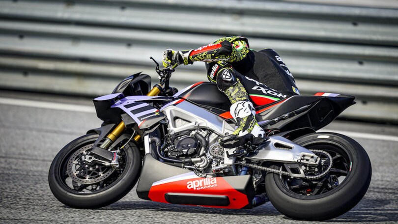 Aprilia Tuono V4 X, hypernaked da 221 CV