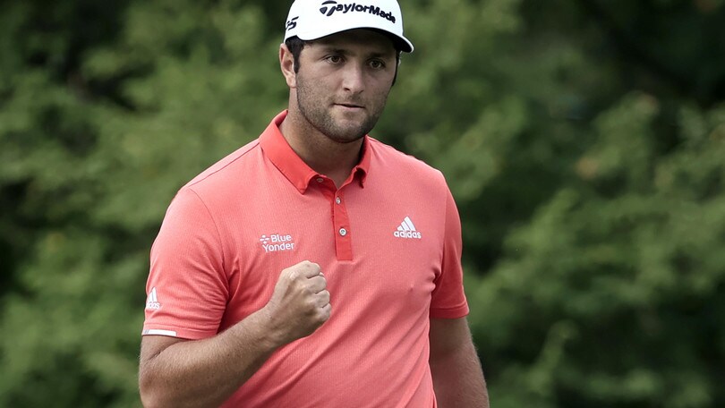 PGA Tour: sfida Rahm-Johnson per il primo posto, Woods perde una posizione