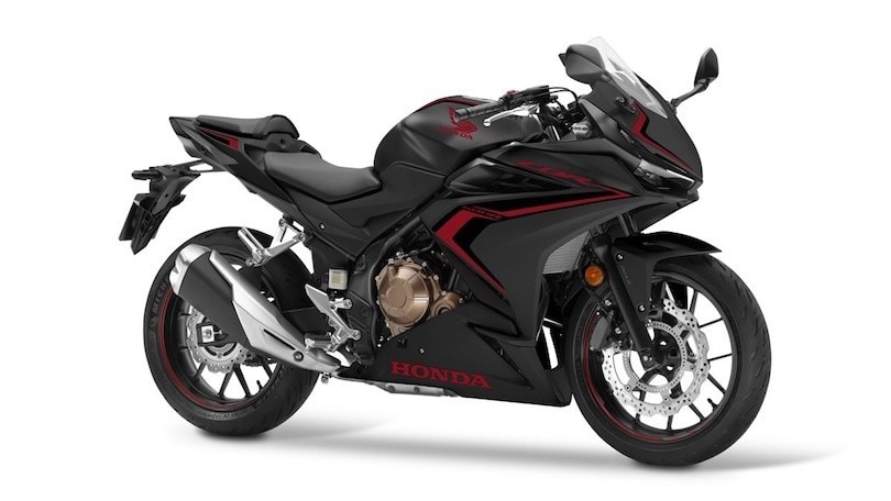 Honda CBR500R: per il 2021 ecco i loghi ristilizzati e l'Euro5