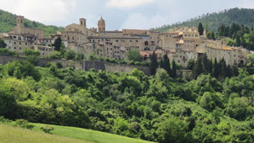 PerCorsi oggi vi porta nelle Marche, un viaggio a Serra San Quirico