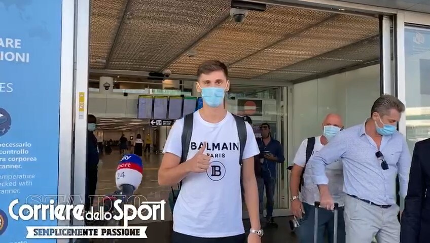 Roma, Kumbulla è sbarcato a Fiumicino