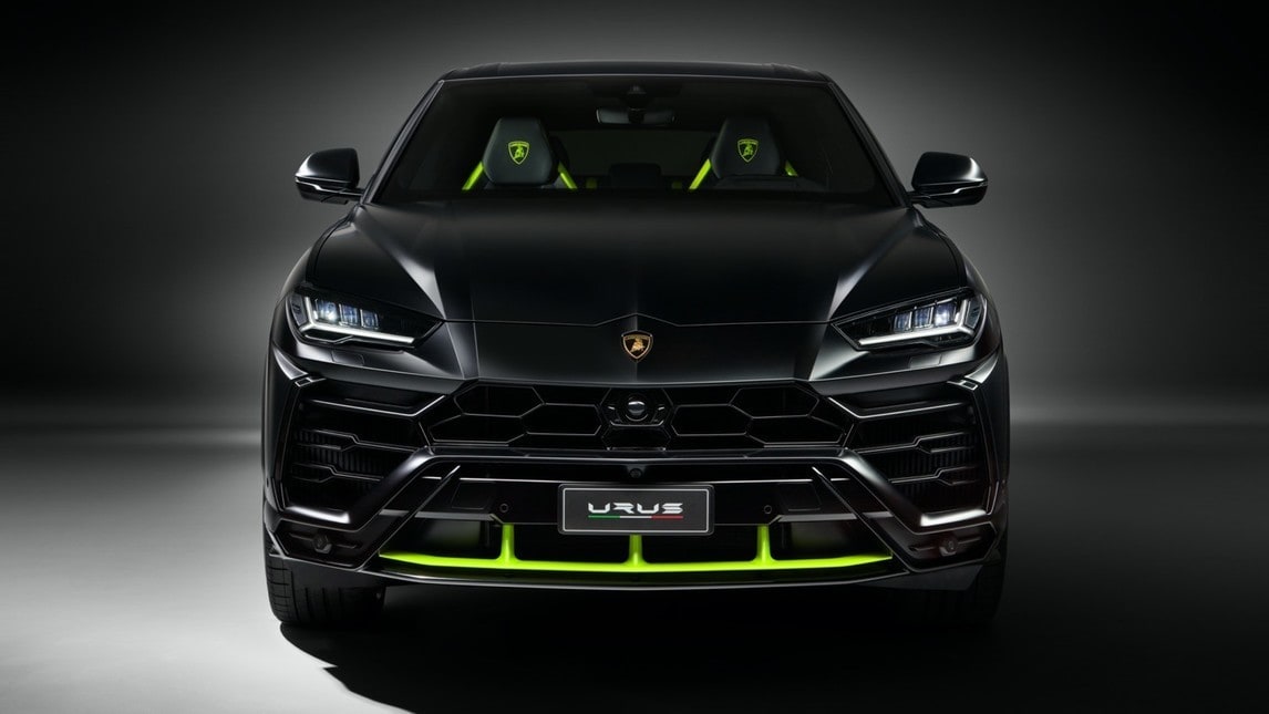Lamborghini Urus Graphite Capsule: le immagini
