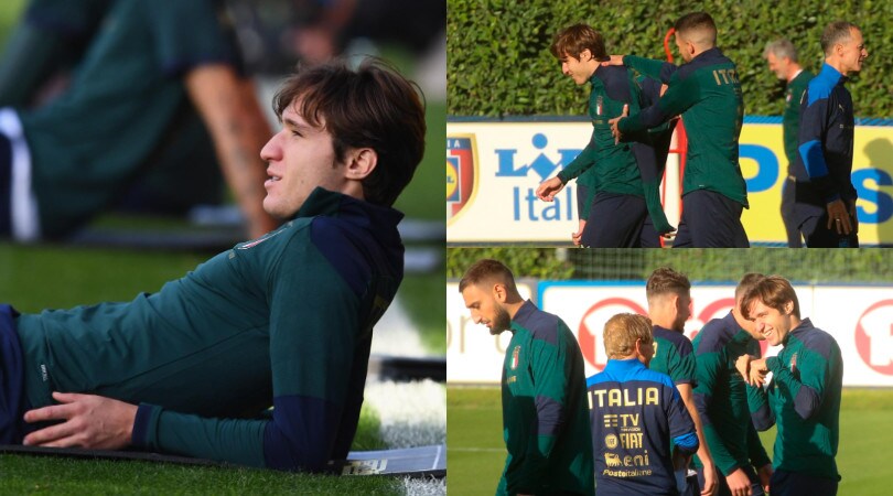 Chiesa, quanti sorrisi con la Nazionale dopo la firma con la Juve